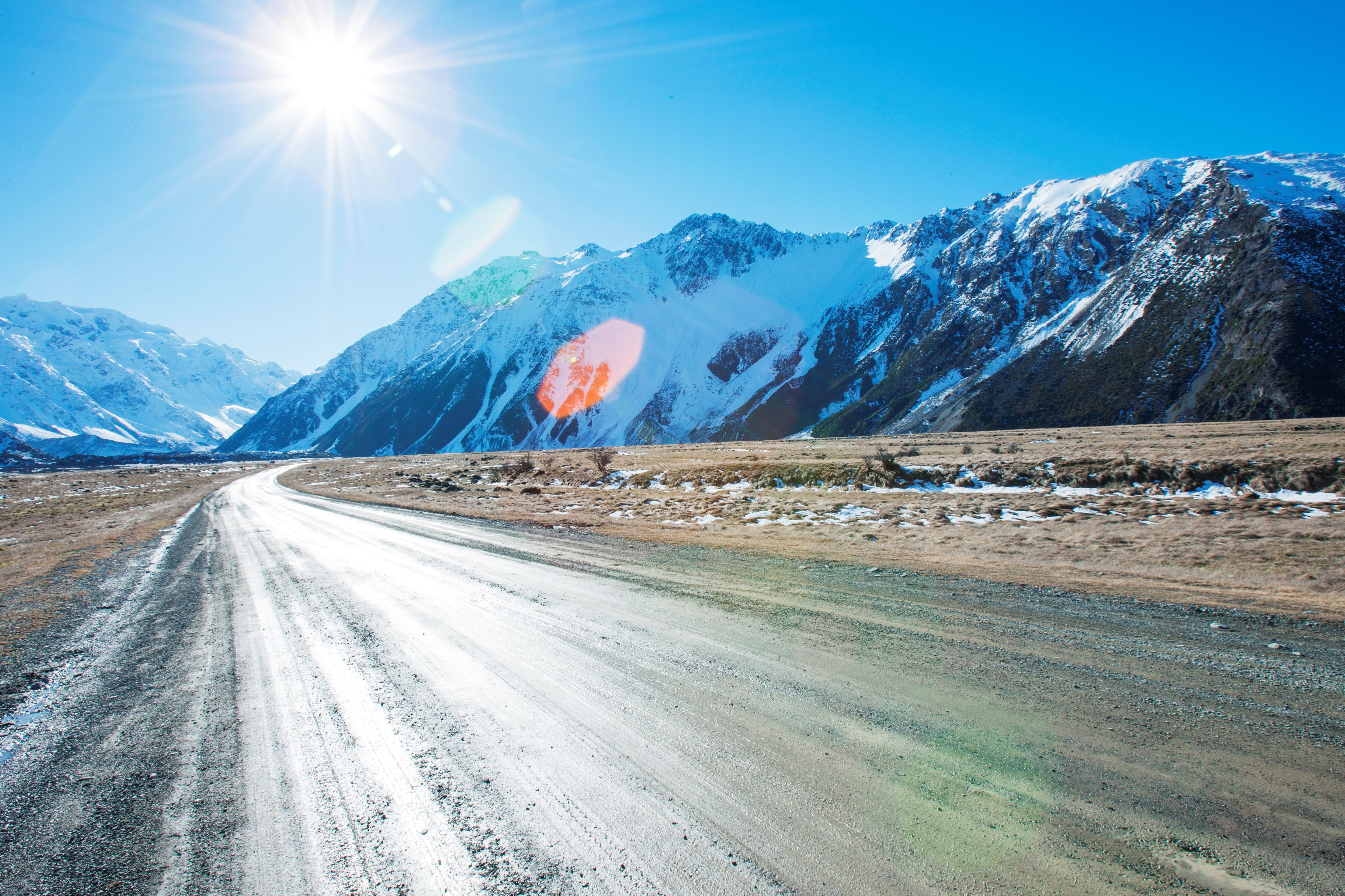 What is lens flare? Ghosting, blown-out highlights, crushed shadows and vignetting explained