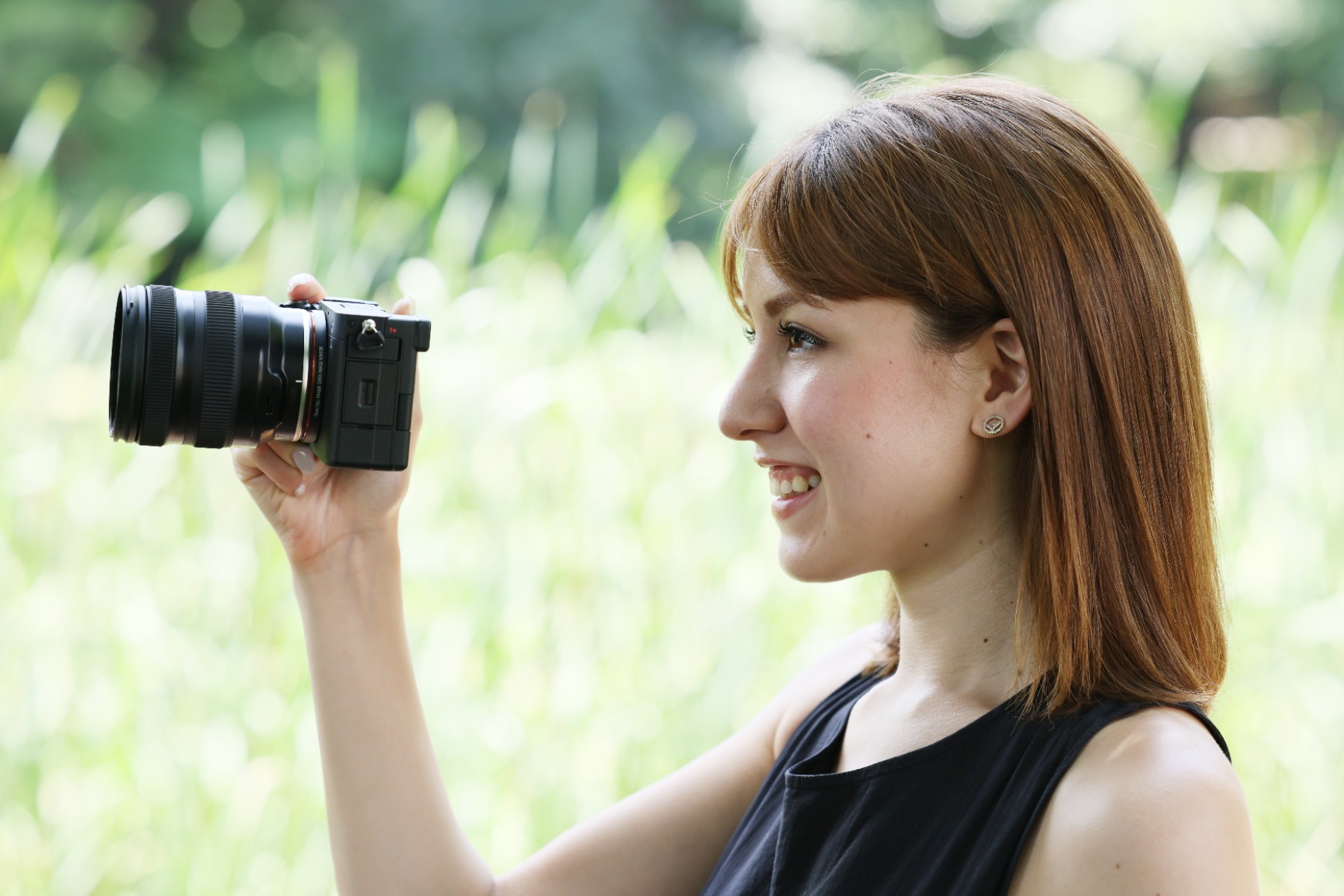 Weight and size – Mirrorless Video: Settings, Lenses and Shooting Tips for South African Conditions