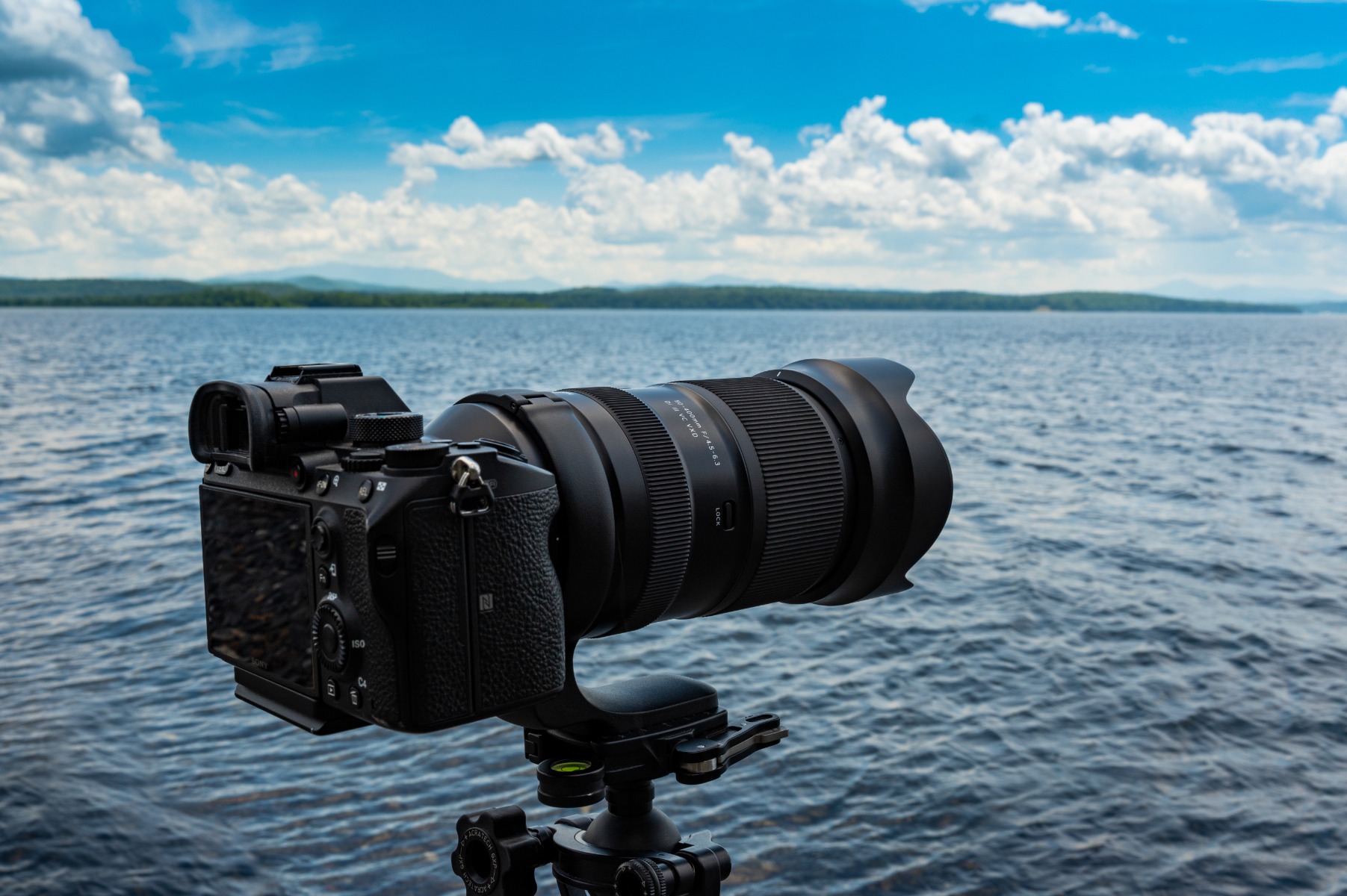 Use a Tripod – What Is a Telephoto Lens? A Practical Guide to Using and Choosing One