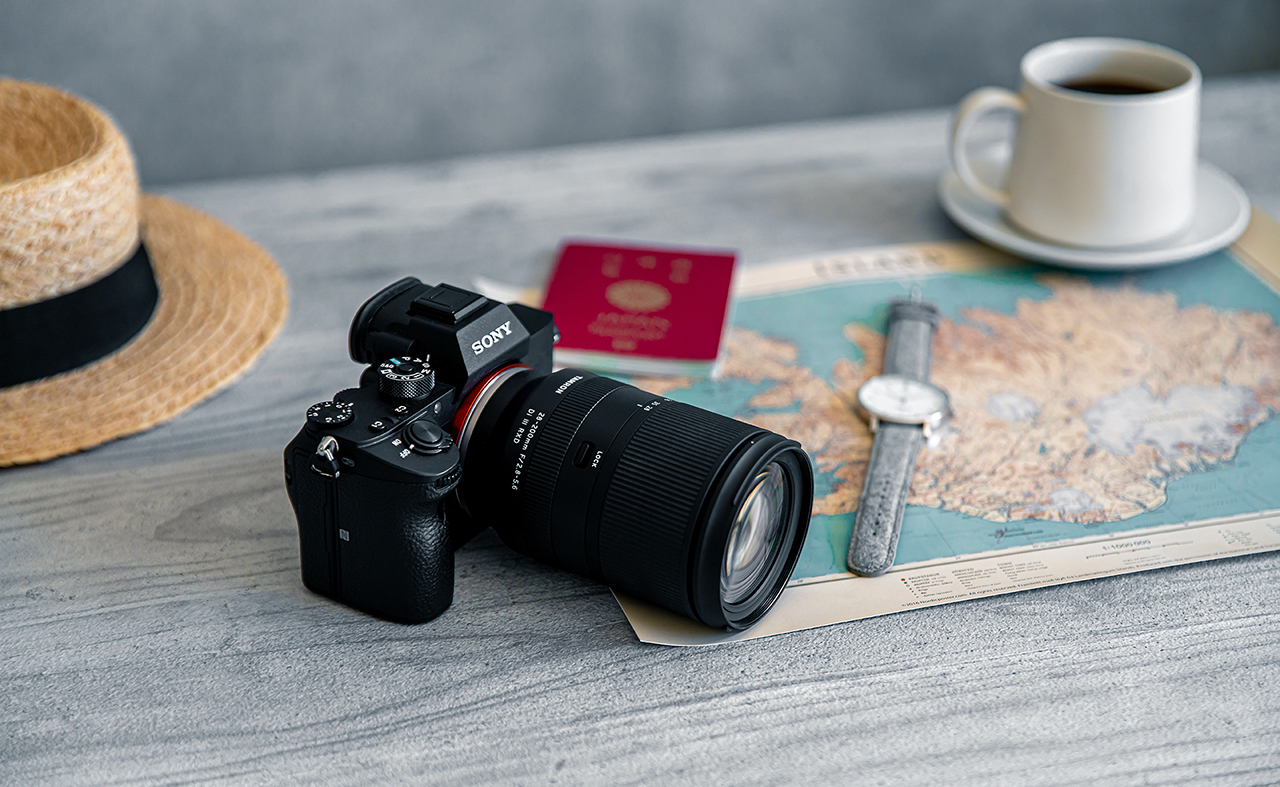 Travel Light: One All-in-One Zoom Lens Covers Every Scene